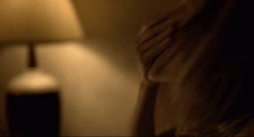 Stella Olsen (Kiele Sanchez (30 Days of Night Dark Days)) Taking Pills