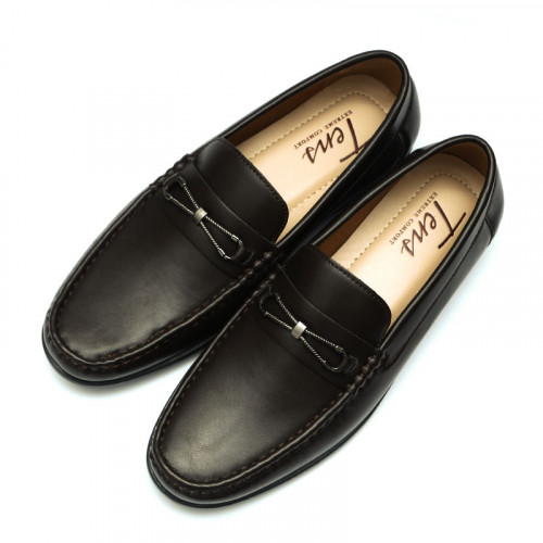 Visit Our Website:
https://tensshoes.com/product/black-lane-coffee/

Tens Shoes Loafers give the smart look without much effort and hassle since they are always in trend. Search for Loafers Online at Tens Shoes, and you will find a wide variety of loafers for men in different styles. Tens Shoes offers Admirable Loafers for Men in Pakistan