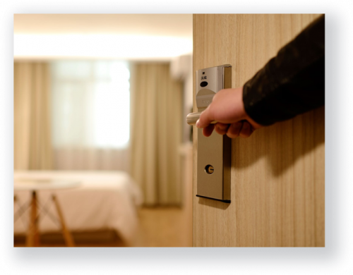 hotel_booking_image.png