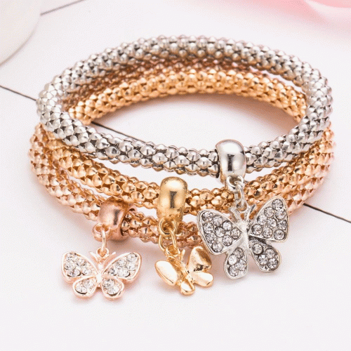 Lo and behold! The Rhinestones Butterfly Bracelet from Myanimal-jewelry.com is a charming wear to any casual occasion. Shop online at a discounted price!