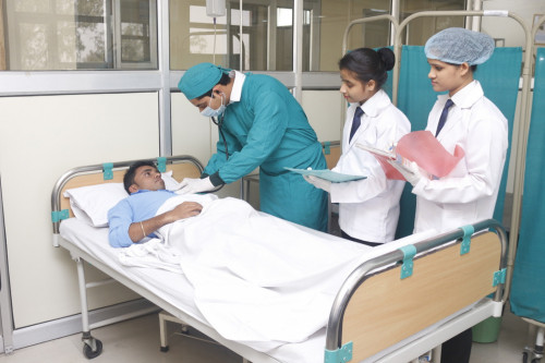 paramedical-course-in-delhi-1.jpg