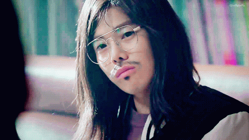 -구선생이 
내 손목을 잡을 사람인지
내 발목을 잡을 사람인지
두고 보면 알겠죠

-그 뒷목을 잡을 수도 있구요

#펜트하우스 시즌1 e10 #구호동