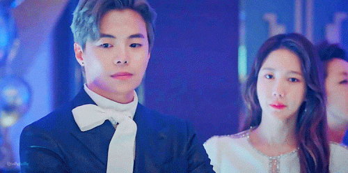 #펜트하우스 #심수련 #로건리 #파티장