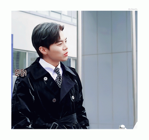 로건리의 펜트하우스2 촬영 현장✨https://youtu.be/BPuUYigCqoo
누나is뭔들
#펜트하우스 #로건리 #심수련