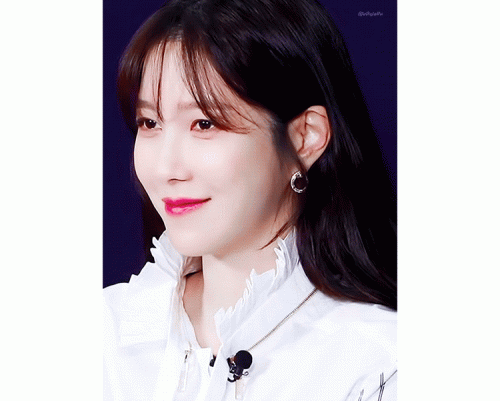 https://tv.naver.com/v/20446474
단 한순간도 놓치지 마세요
#펜트하우스 시즌3 
#심수련 캐릭터영상