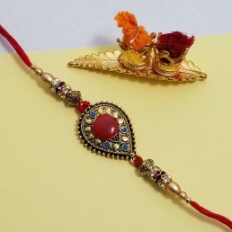 red_stone_rakhi_4.jpg