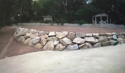 rock-retaining-wall-400x400.jpg