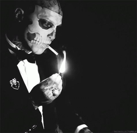skulllsmoke.gif